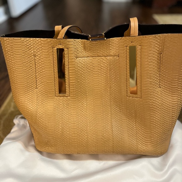 Michael Kors genuine snake skin purse. - Picture 9 of 9